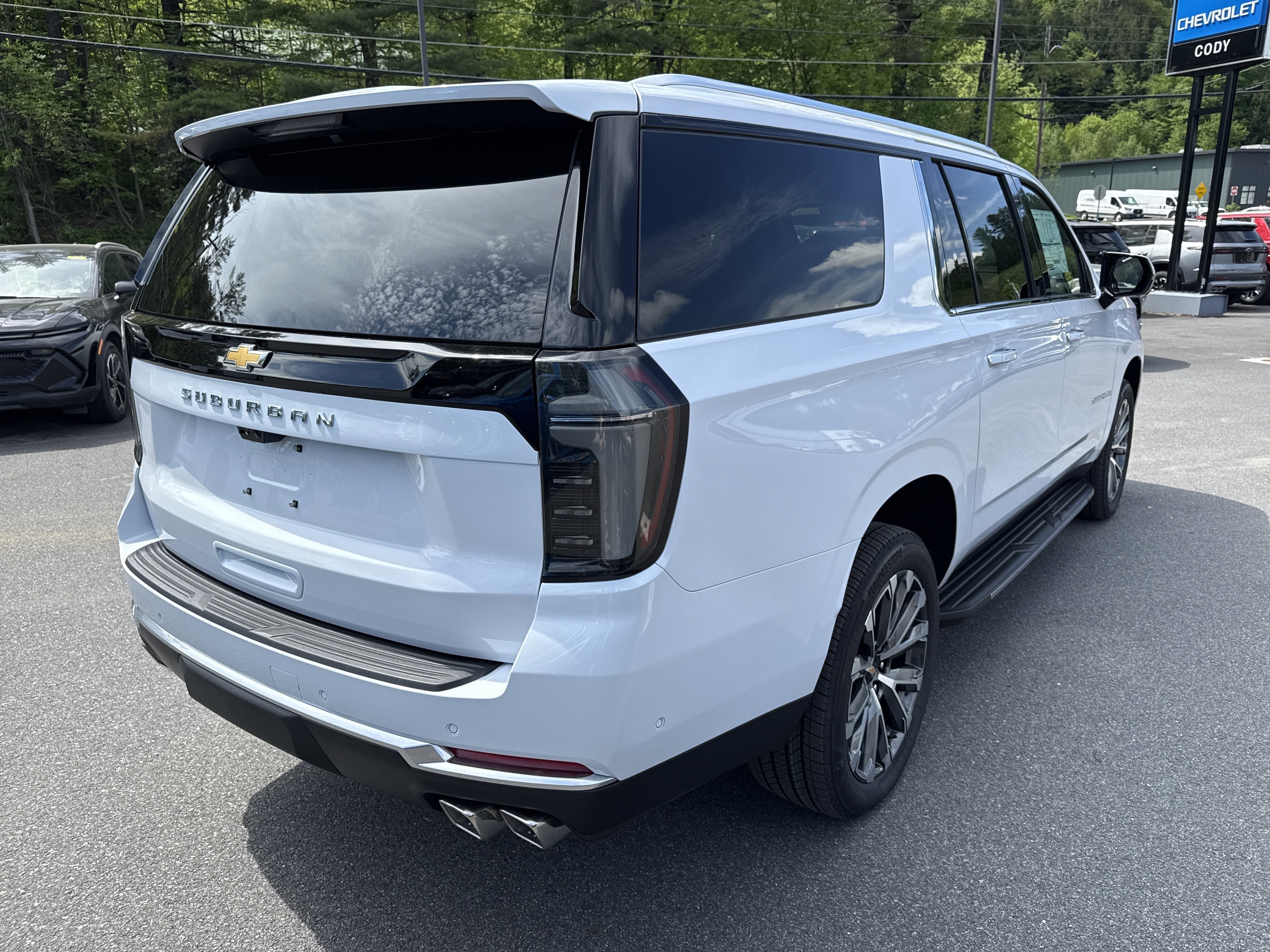 2026 Chevrolet Suburban — detail view